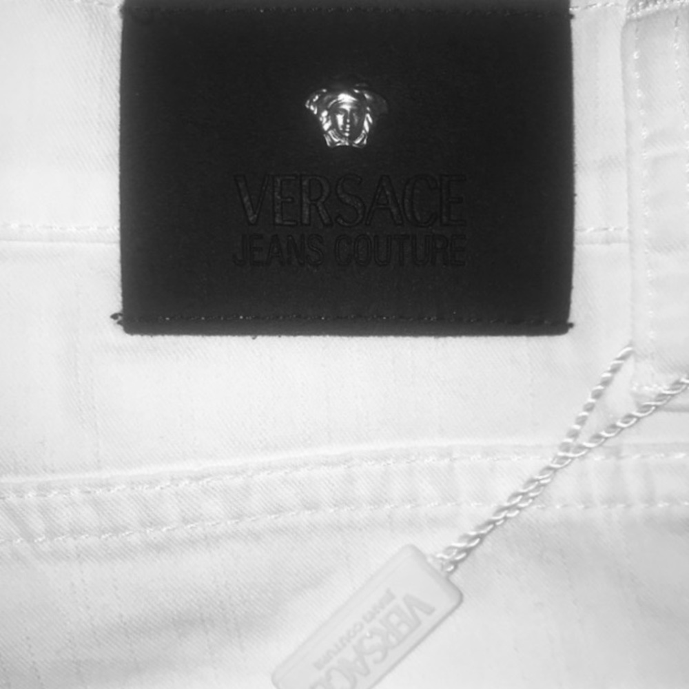 VERSACE JEANS COUTURE - Picture 9 of 10